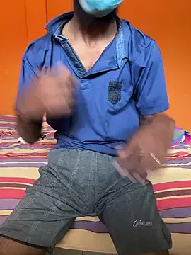 TeenieMarie – webcam model profile photo Image 10