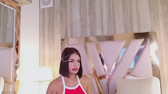 QueenPanther – webcam model profile photo Image 4