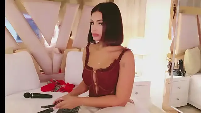 QueenPanther – webcam model profile photo Image 5