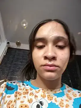 Rose_berry – webcam model profile photo Image 4