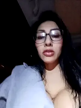 Dannah_Gomez – webcam model profile photo Image 12