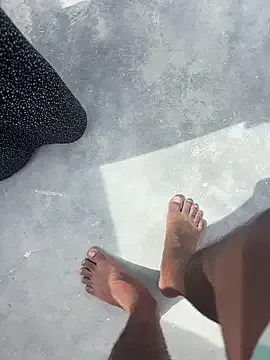 RebeccaXO_ – webcam model profile photo Image 14