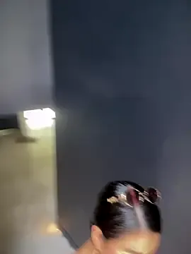 PUNAM_BABY1 – webcam model profile photo Image 2