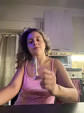 les_bains69 – webcam model profile photo Image 5