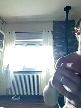 les_bains69 – webcam model profile photo Image 6