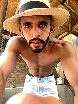 IsabellSanz – webcam model profile photo Image 14