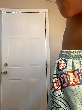 AlleRosse – webcam model profile photo Image 4