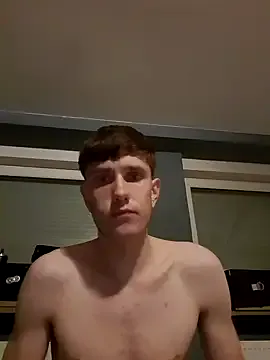 MhiaTaylor – webcam model profile photo Image 2