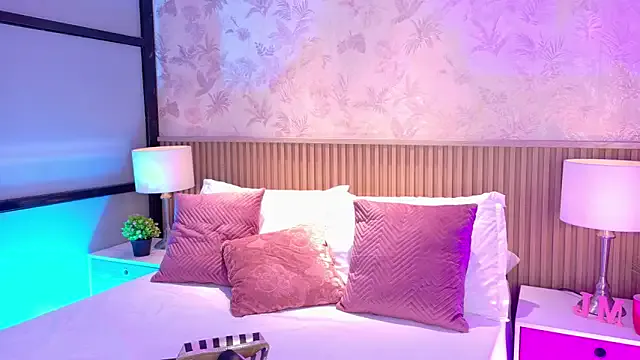 AmeliaCooperr – webcam model profile photo Image 2