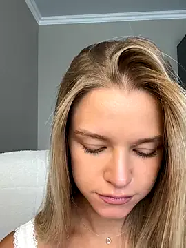 AudreyZanne – webcam model profile photo Image 17