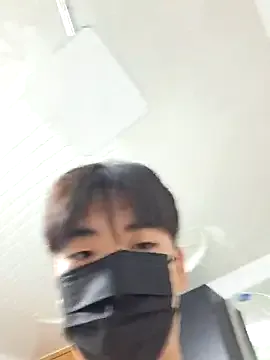 VaniaLee – webcam model profile photo Image 4