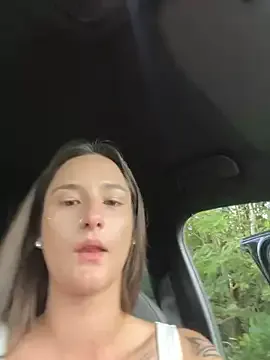 Live with Sophybeaumont on FliCam Image 13