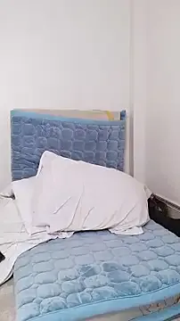 EmmaShaykk – webcam model profile photo Image 3