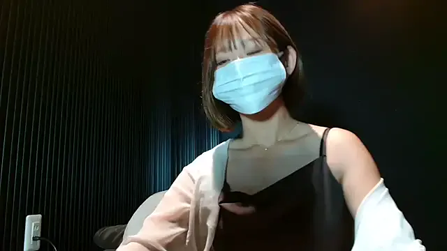 Aiko_Yumi – webcam model profile photo Image 4