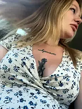 RosieFernandez – webcam model profile photo Image 19