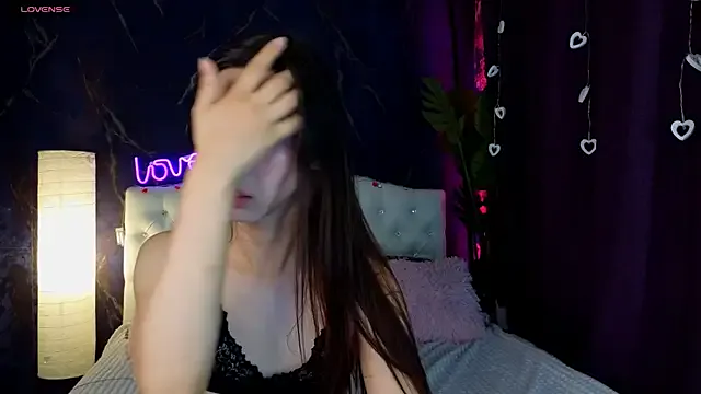 butterfly_rouse – webcam model profile photo Image 9