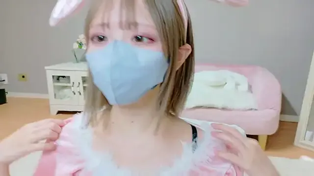 Peachesmxoxo – webcam model profile photo Image 3