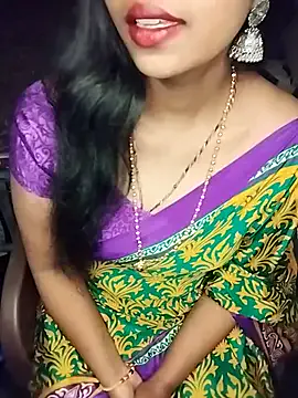 AishaVelvet – webcam model profile photo Image 3