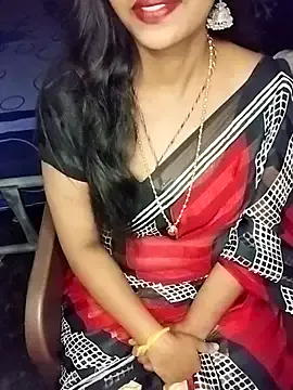 AishaVelvet – webcam model profile photo Image 6