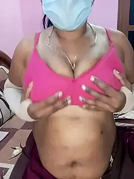 MiaRosel – webcam model profile photo Image 18