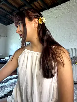 Queentaraf999 – webcam model profile photo Image 7