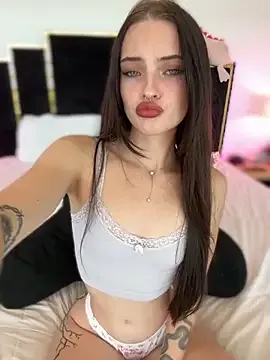 linawethot – webcam model profile photo Image 5