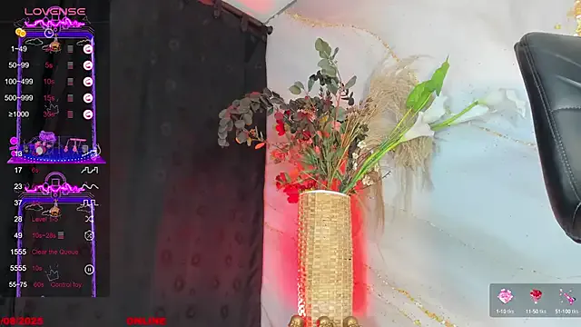 SandiSquirts – webcam model profile photo Image 6