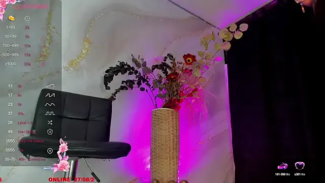 SandiSquirts – webcam model profile photo Image 9