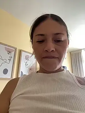 IsabelRavello – webcam model profile photo Image 7