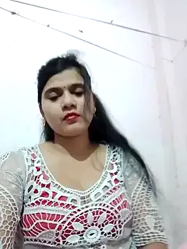 Kavya-Tiwari Image 2