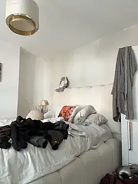 CassieGil – webcam model profile photo Image 7