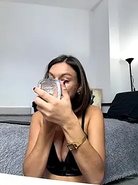 AngelicaWalton – webcam model profile photo Image 10