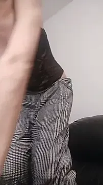 SeductiveMiahBrown – webcam model profile photo Image 10