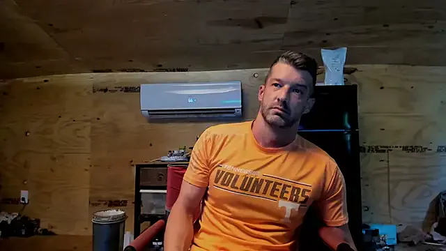 dimamozaev400 – webcam model profile photo Image 5