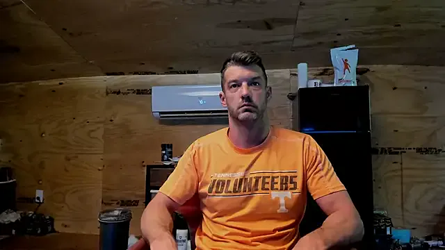 dimamozaev400 – webcam model profile photo Image 9