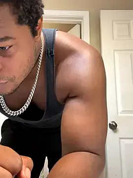 alanna_Micheles – webcam model profile photo Image 11