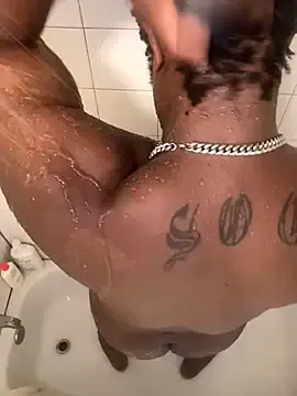 alanna_Micheles – webcam model profile photo Image 5