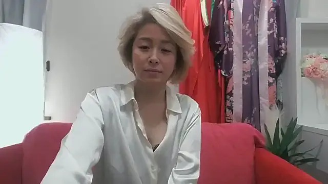 MiaRosel – webcam model profile photo Image 2