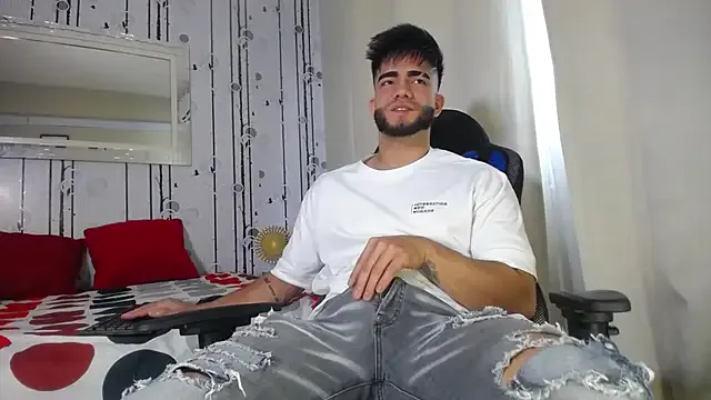 AshleyEmerald – webcam model profile photo Image 9