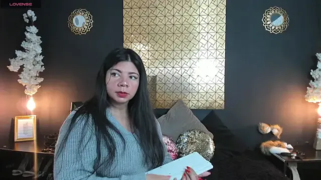 HanaSong – webcam model profile photo Image 2