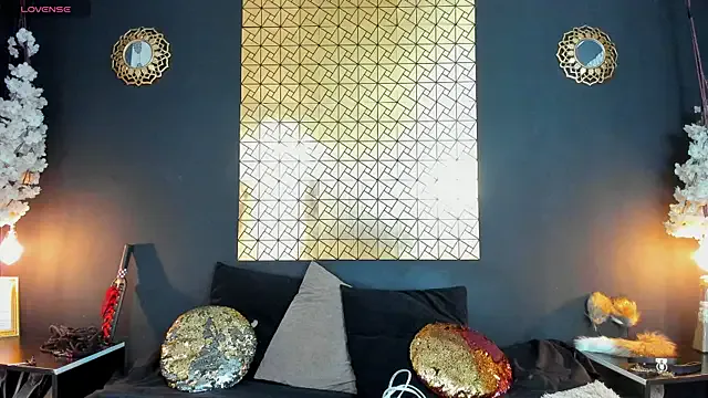 HanaSong – webcam model profile photo Image 6