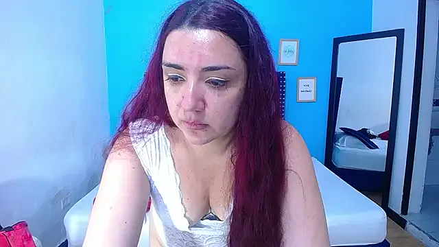 Live with ValeryRossell on FliCam Image 6