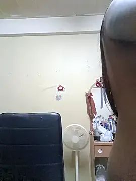 LunnaNoir – webcam model profile photo Image 2