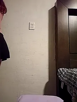 SccarlettLoveyes – webcam model profile photo Image 14