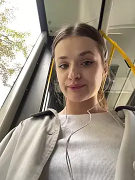 MadisonWilde – webcam model profile photo Image 11