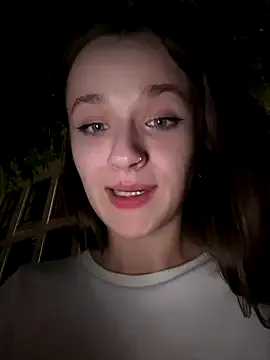 MadisonWilde – webcam model profile photo Image 6