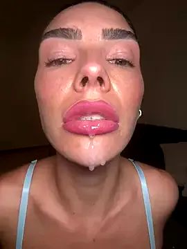 ClaireBree – webcam model profile photo Image 12