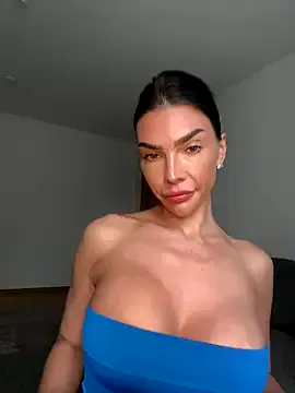 ClaireBree – webcam model profile photo Image 7