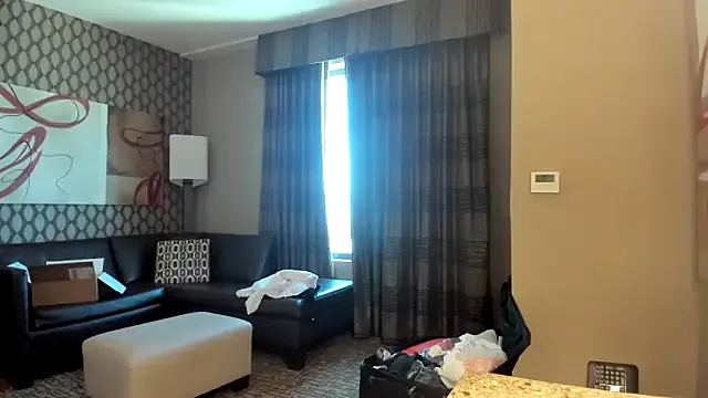 nam_tootsis – webcam model profile photo Image 4