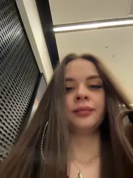 Live with __SAYO__ on FliCam Image 2